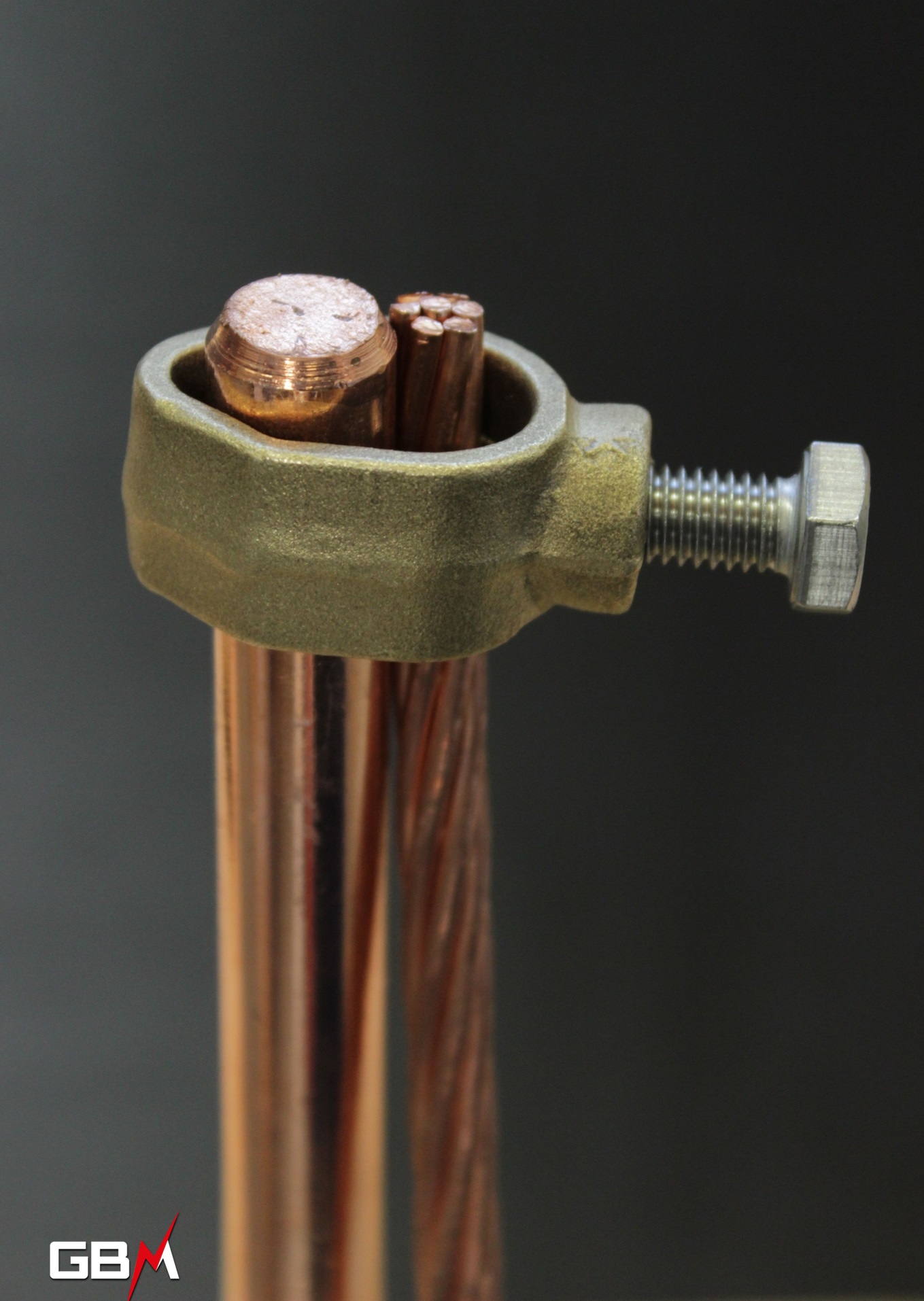 Connecteur cuivre pour câble 16mm² et serrage M6