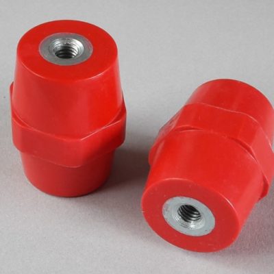 Isolateurs cylindrique basse tension M8 hauteur 50mm