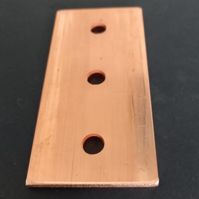 Barre cuivre perforée avec 3 trous pour visserie M8