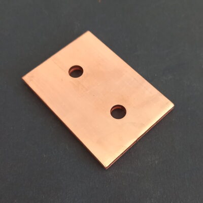 Barre cuivre perforée avec 2 trous pour visserie M8